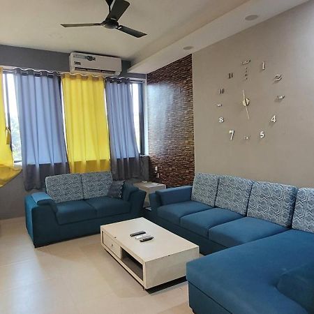 Rk 2 And 3 Bedroom Penthouse Panaji Exteriör bild