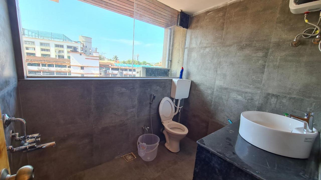 Rk 2 And 3 Bedroom Penthouse Panaji Exteriör bild